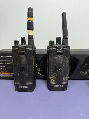 2x Motorola RMU2080D Radios + PMLN6387A Charger – Tested, Works, Worn #2
