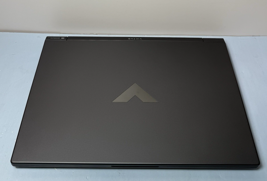 HP Victus 16.1" RTX 4070 8845HS 32GB RAM 1TB SSD 16-S1023DX, 100% battery #2