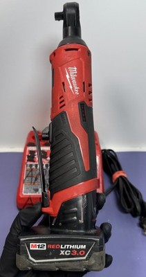 Milwaukee M12 2457-20 12V Li-Ion 3/8'' Cordless Ratchet - W/ Battery + Charger #3