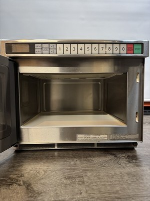 Panasonic NE-17521 Commercial Microwave Oven 1700 Watts Food Service VGC- TESTED #3