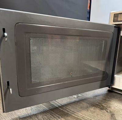 Panasonic NE-17521 Commercial Microwave Oven 1700 Watts Food Service VGC- TESTED #9