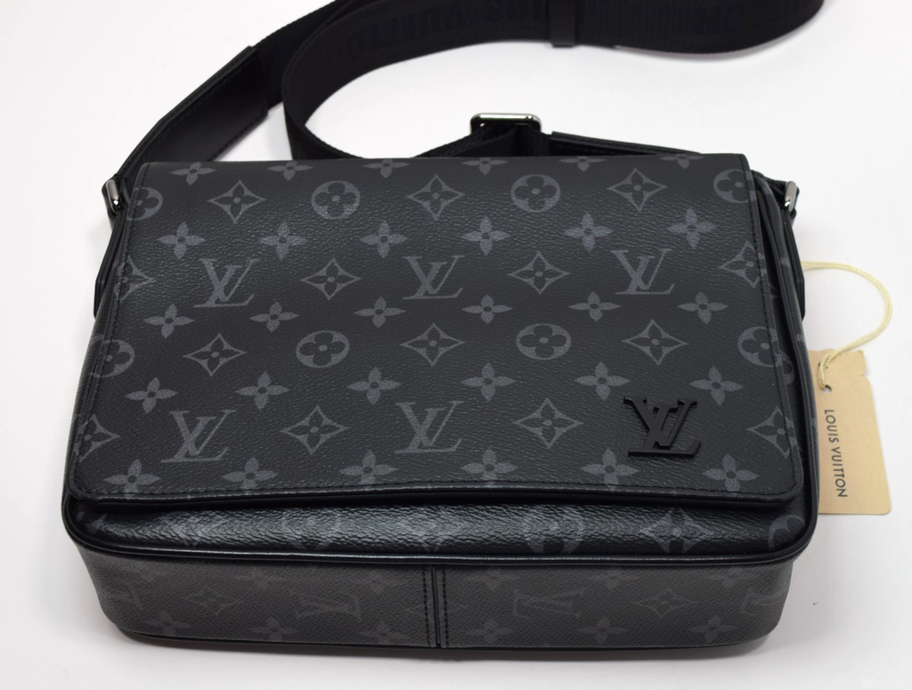 Louis Vuitton District PM Monogram Eclipse Messenger Bag M46255 w/LV Holiday Box #4