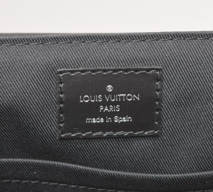Louis Vuitton District PM Monogram Eclipse Messenger Bag M46255 w/LV Holiday Box #12