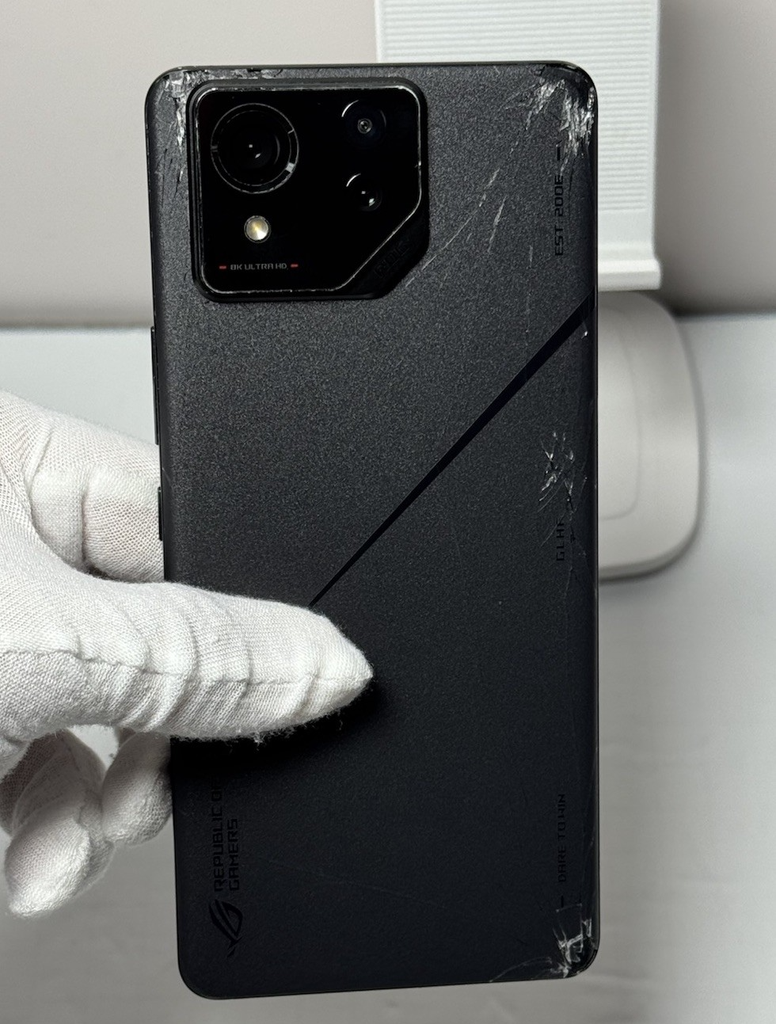 ASUS ROG Phone 8 Pro 512GB Black (Unlocked)-Fully Functional *Fair cosmetic con* #7