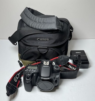 Canon EOS 70D 20.2MP Digital SLR Camera - Black (Body Only) w bag/charger/batt #8