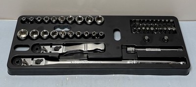 GEARWRENCH 55-Piece 1/4 in Drive SAE/Metric Socket Set Slim Flex-Head Ratchet #1