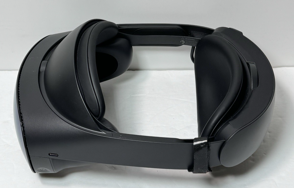 Meta Quest Pro 256GB Standalone All-in-One VR Headset DK94EC #2