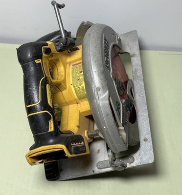 Dewalt 20 Volt 20V Max XR 7 1/4" DCS570 Cordless Brushless Circular Saw #6