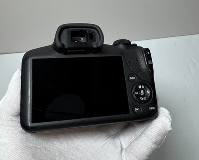 Canon EOS R100 w 18-45mm f/4.5-6.3 IS STM w/charger and battery #2