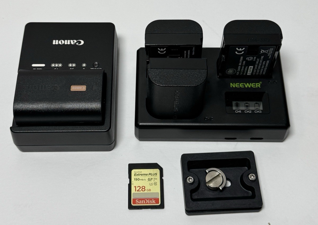 Canon EOS R7 Mirrorless Camera + RF 18-150mm & 50mm Lenses + Bag & Extras #16