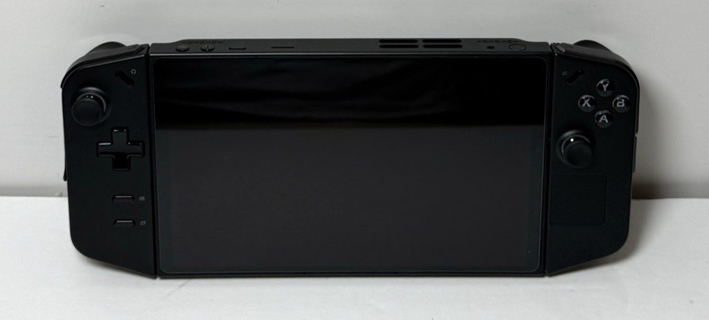 Lenovo Legion Go 8.8" 16GB, 1TB  AMD Ryzen Z1 Extreme, RDNA Graphics 2980 MB #2