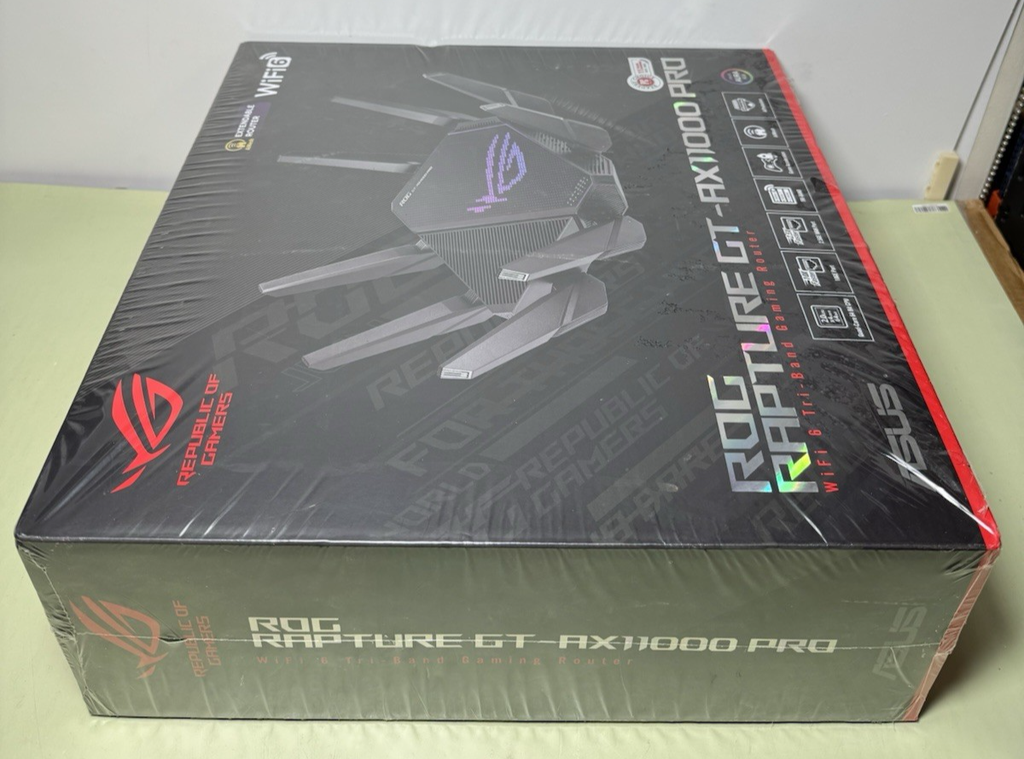ASUS ROG Rapture GT-AX11000 Pro Tri-Band WiFi 6 Extendable Gaming Router-New #2