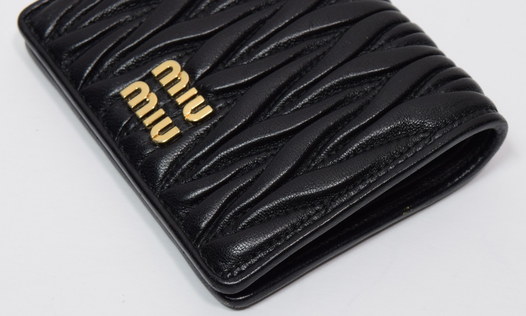Miu Miu Matelasse Textured Leather Wallet Black #5