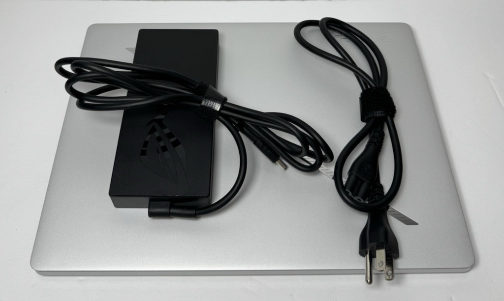 ASUS Zephyrus G14 2025| AMD Ryzen AI 9 HX | 32GB  Ram | NVIDIA RTX 5070 Ti/ 1TB #7