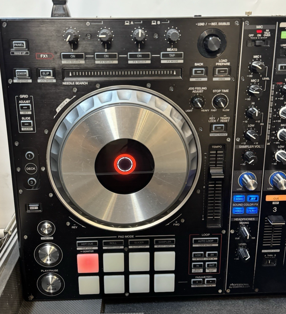 Pioneer DDJ-SZ 4-Channel Controller for Serato DJ #2