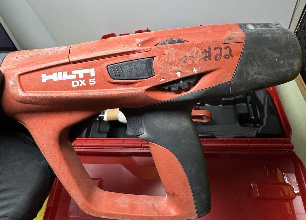 Hilti DX5 Powder Actuated Fastening Tool With MX 72  Magazine #5