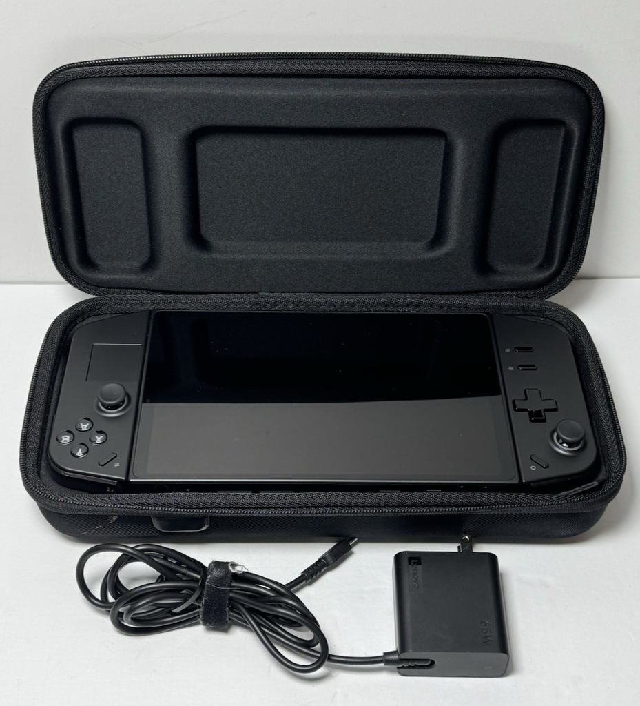 Lenovo Legion Go 8.8" 16GB, 1TB  AMD Ryzen Z1 Extreme, RDNA Graphics 2980 MB #9