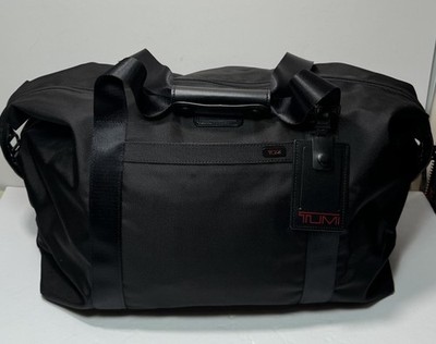 Tumi Alpha Corporate Collection Travel Duffle Duffel Bag Nylon 22249DE #2