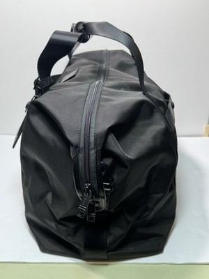 Tumi Alpha Corporate Collection Travel Duffle Duffel Bag Nylon 22249DE #5