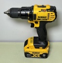 DEWALT DCD780 20V Lithium-Ion Cordless 1/2"Drill bundle Battery 5.0 Ah /Charger used