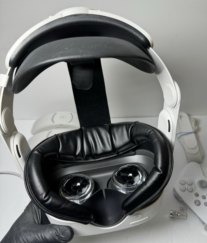 Meta Quest 3S 256GB VR Headset Bundle | Controllers | Elite Strap | Battery Dock #1