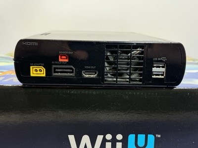 Nintendo Wii U Console Bundle + GamePad + New Super Mario Bros. U (Complete Core #19