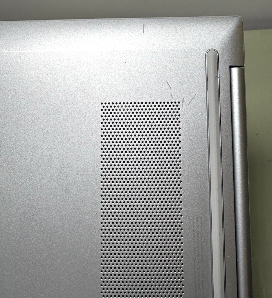 HP Pavilion Laptop 15-eh2085cl 15" FHD Touch RYZEN 7 5825U 32GB, 1TB #5