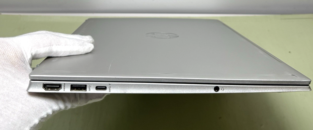 HP Pavilion Laptop 15-eh2085cl 15" FHD Touch RYZEN 7 5825U 32GB, 1TB #8