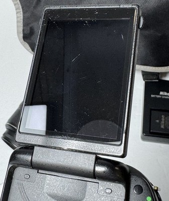 Nikon D5100 Digital SLR Cameras + 18-55mm f/3.5-5.6G VR Lens- 8766 SHUTTER COUNT #3