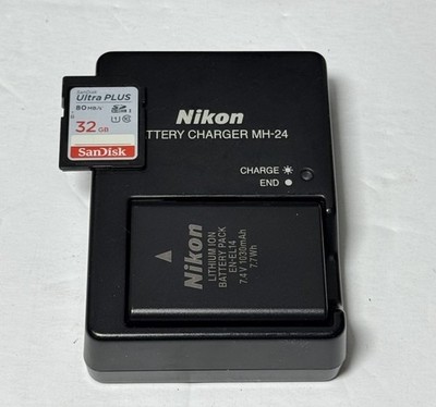 Nikon D5100 Digital SLR Cameras + 18-55mm f/3.5-5.6G VR Lens- 8766 SHUTTER COUNT #7