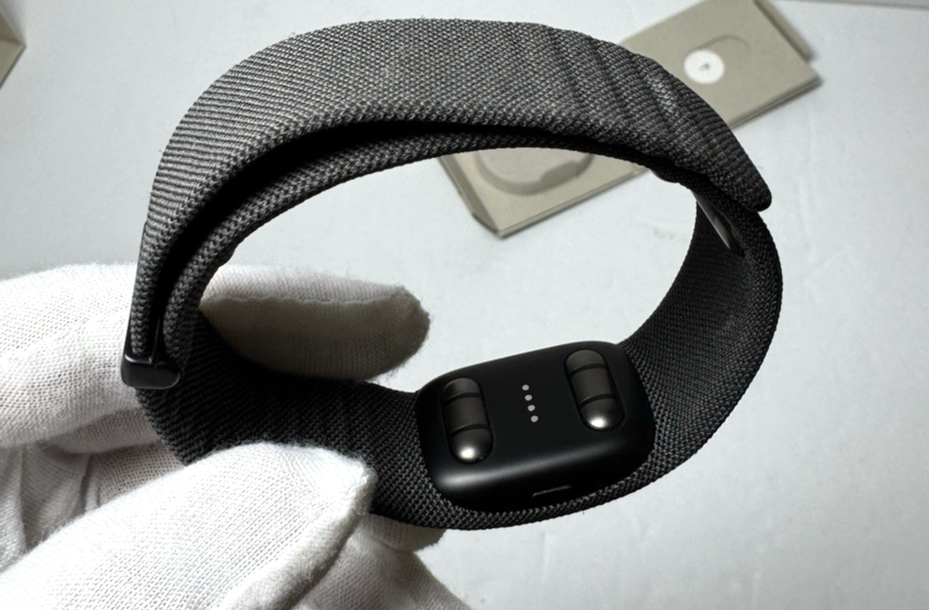 Meta Ray-Ban Display with Neural Band Standard Size 3 - Shiny Black #5