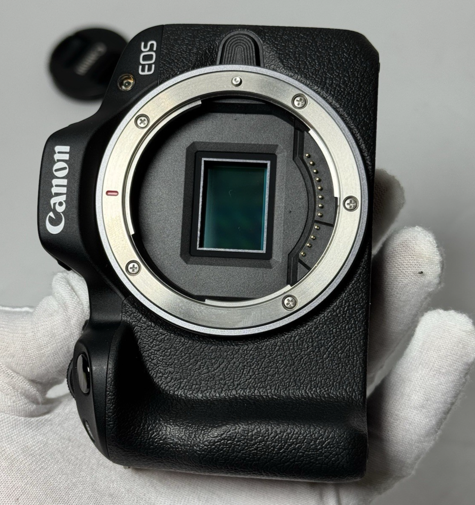 Canon EOS R50 24.2MP Mirrorless Camera Bundle RF-S 18-45mm w/batt&charger #6