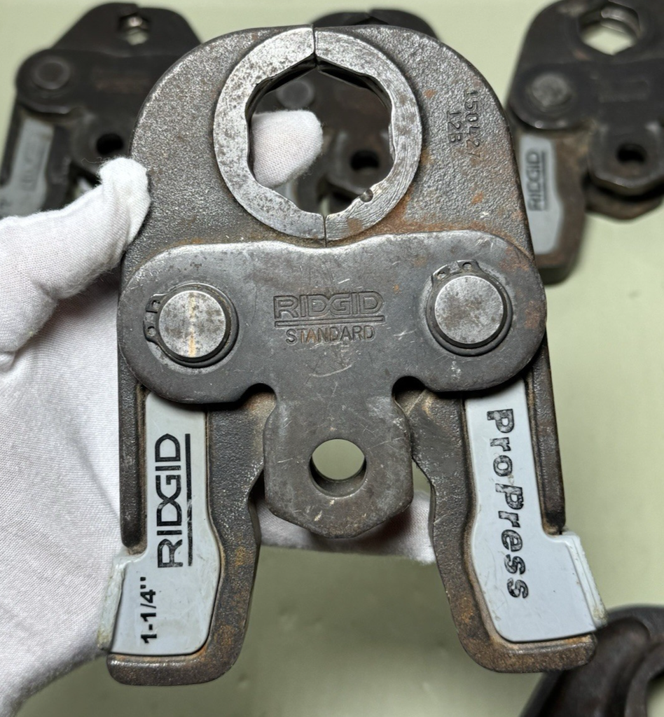 RIDGID RP 350 PRESS TOOL KIT W/ Batts&Charger  1/2" - 2" PROPRESS JAWS - Tested #11