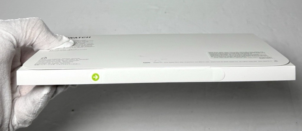 Apple Watch Ultra 3 GPS+Cell 49mm Titanium w/Titanium Milanese Loop Large Black #6