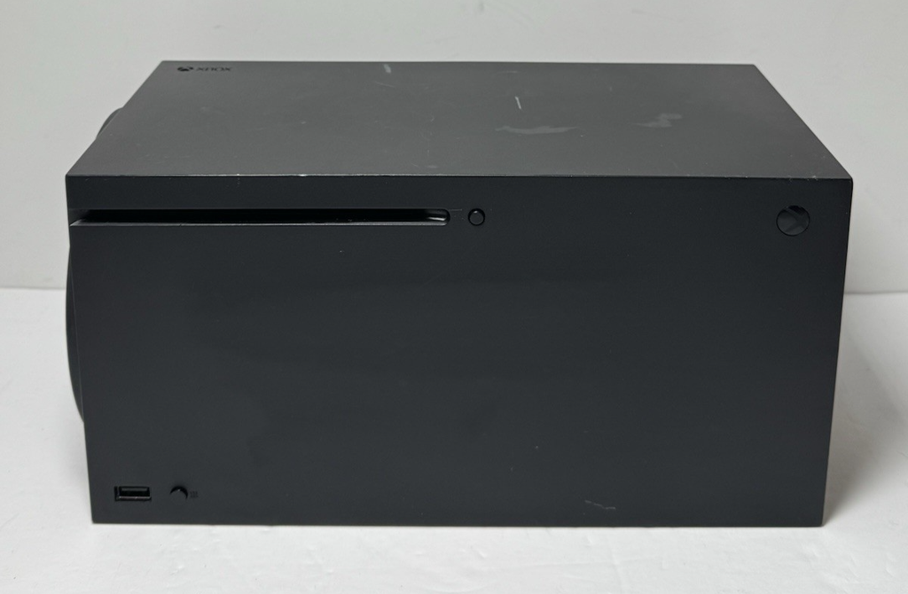 Microsoft Xbox Series X 1TB Console Gaming Console Black 1882 w/controller #1