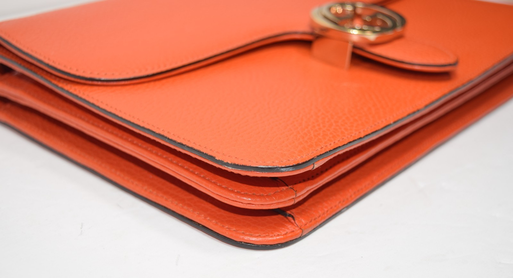 Gucci Leather Interlocking G Medium Shoulder Bag in the color Sun Orange #5