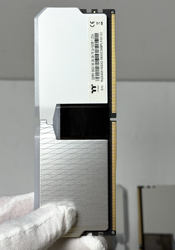 Thermaltake TOUGHRAM XG RGB D5 64GB (4x16GB) DDR5 5600MHz CL36 RAM Memory Kit #3