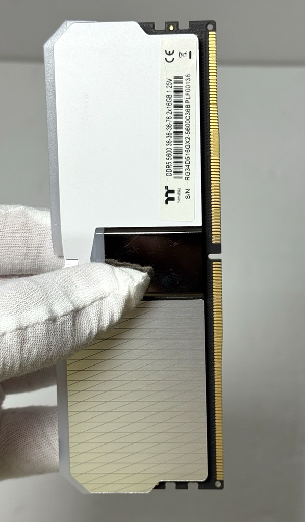 Thermaltake TOUGHRAM XG RGB D5 64GB (4x16GB) DDR5 5600MHz CL36 RAM Memory Kit #4