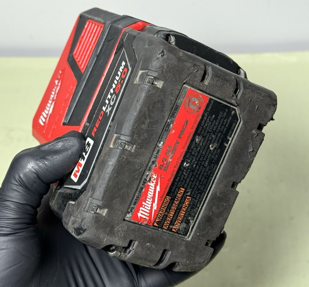 Milwaukee M18 175Watt Powered Compact Inverter 2846-20 w/Battery 5.0 Ah #3