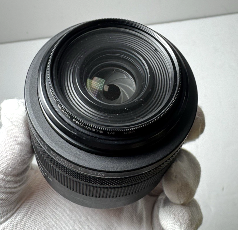 Canon RF 35mm F1.8 Macro IS STM Camera Lens for Canon RF Mount #6