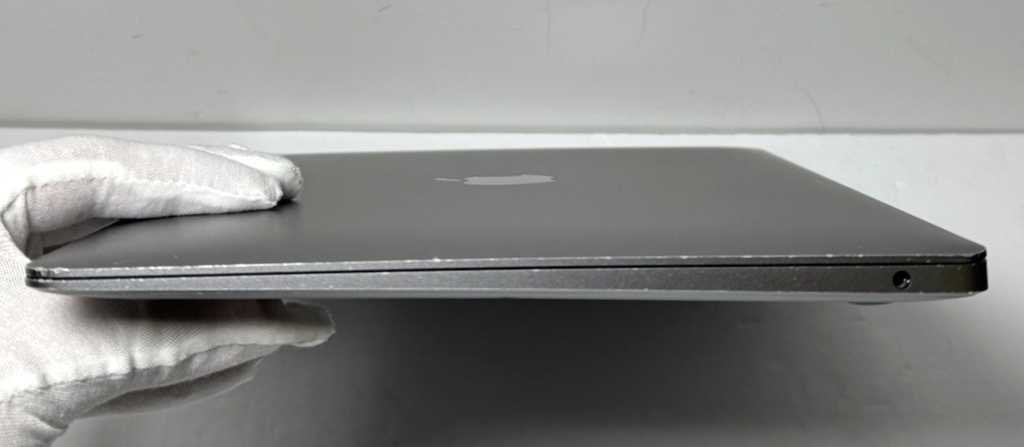 Apple MacBook Air 13" 2020  i3 1.1GHz 8GB 256GB Silver A2179 #6