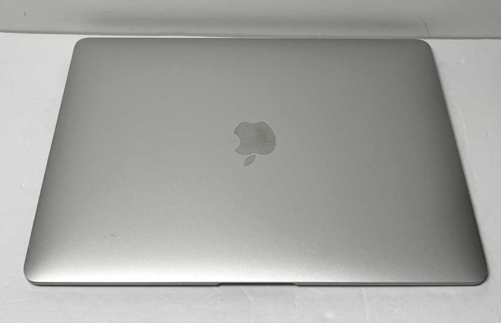 Apple MacBook Air 13.3"2020 i3 1.1GHz 8GB RAM 256GB SSD Silver A2179, 85% batt #2