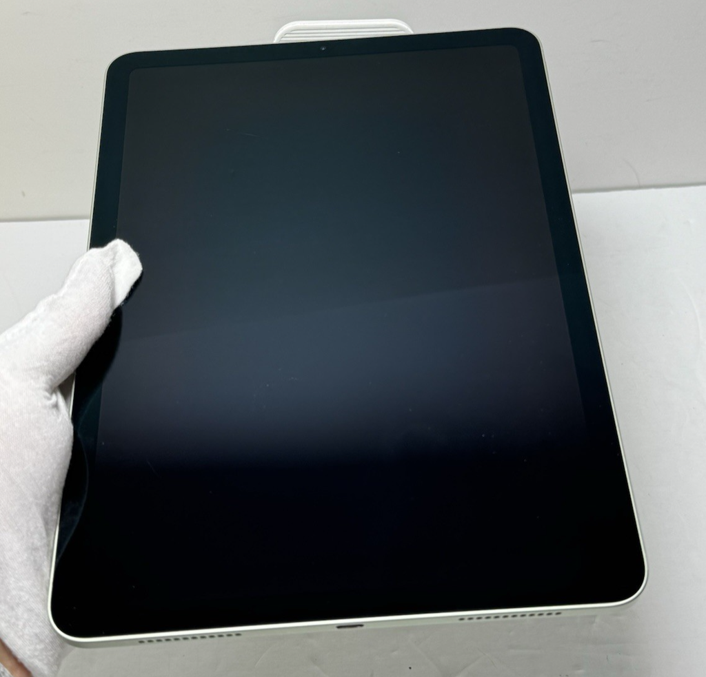 Apple iPad Air 10.9" 4th Gen  256GB  Wi-Fi, 79% battery #6