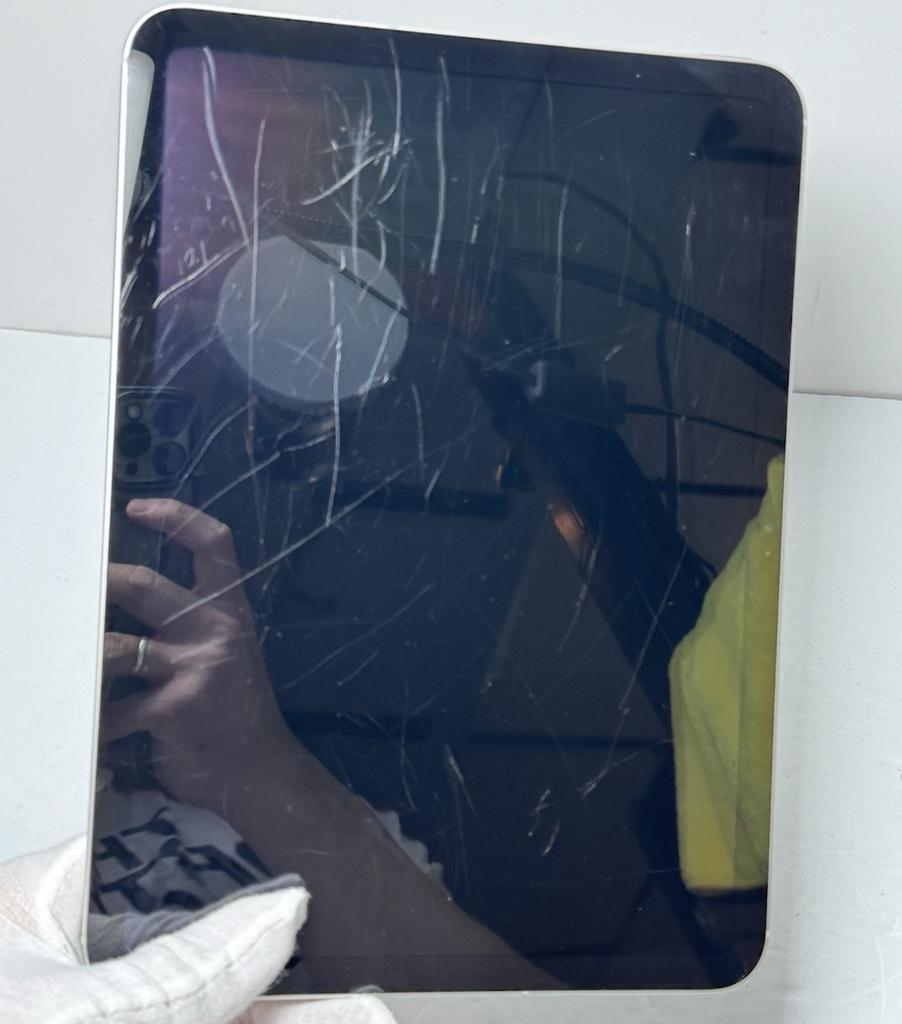 Apple iPad 10.9" 10th Gen 64GB Wi-Fi+ 5G-Unlocked A2757 Silver, 93% battery #1