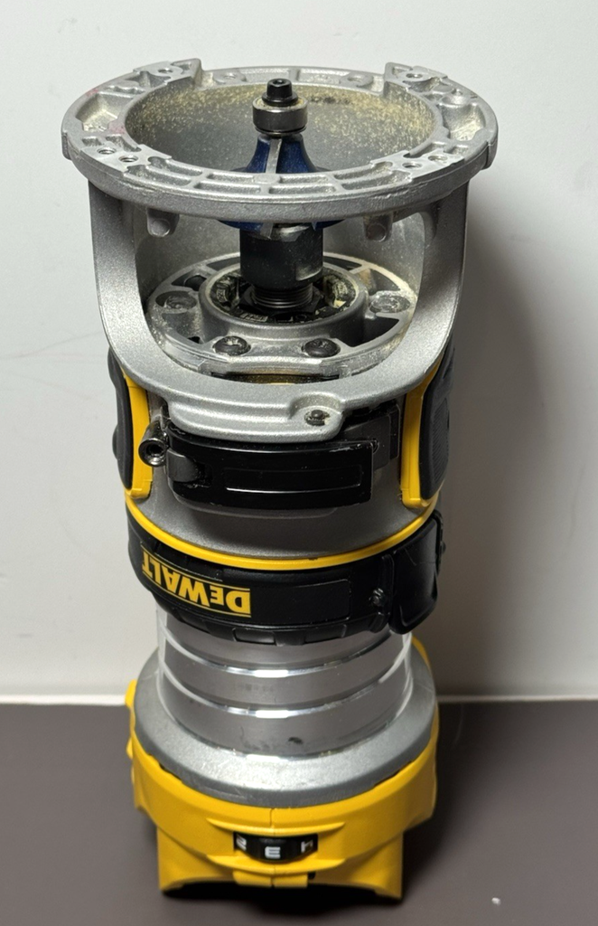 DeWalt DCW600  20V MAX XR Brushless Compact Cordless Router -Tool Only #1