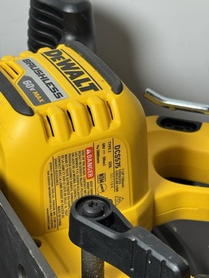 DeWalt FLEXVOLT 60V DCS575 Cordless 7-1/4 in. Circular Saw 6ah battery #3