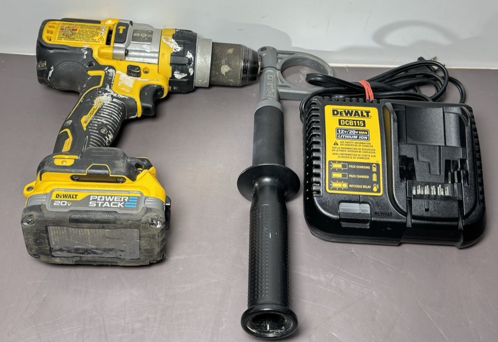 DEWALT DCD999 20V Cordless Hammer Drill FLEXVOLT W/ 1.7 Ah battery/charger #4