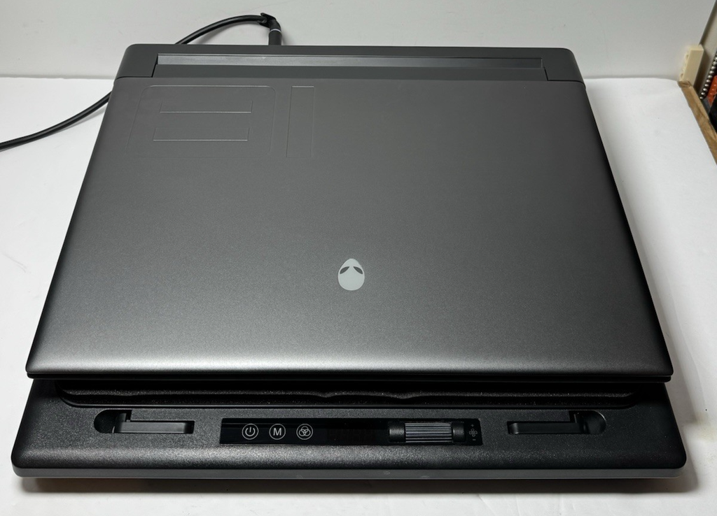 Alienware M18 R2 18" 165Hz i9-14900HX 32GB RAM 1TB SSD GeForce RTX 4080 #1