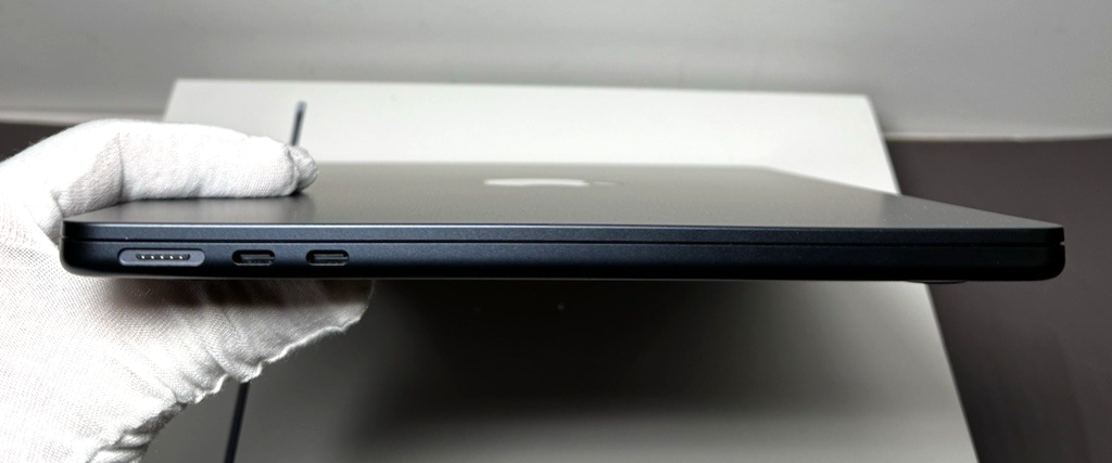 Apple MacBook Air 13" M4 16GB RAM 256GB SSD Midnight  2025, Battery : 4 Cycles #3