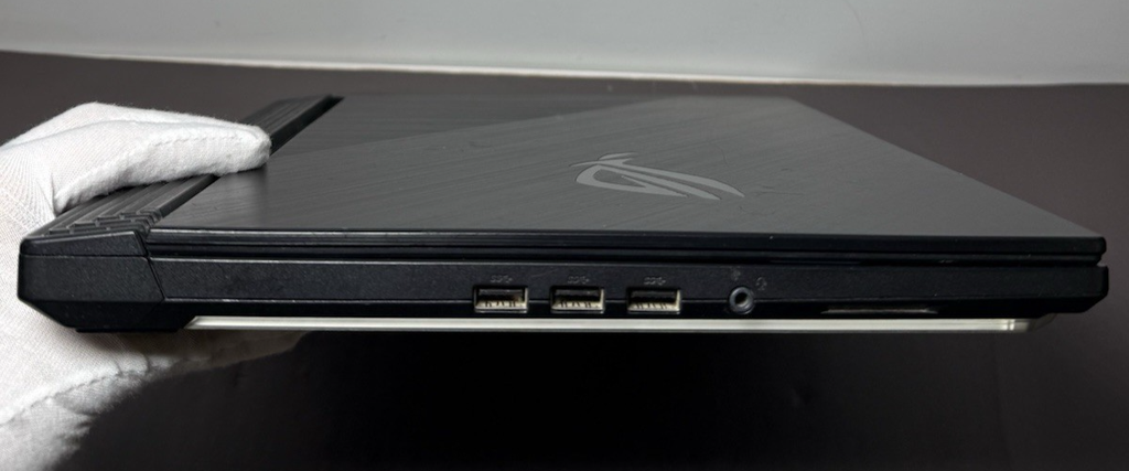 ASUS ROG STRIX GL531, 16 GB RAM, WIn 11, i5-9300H, 256GB SSD, GTX1650, 63% batt #5